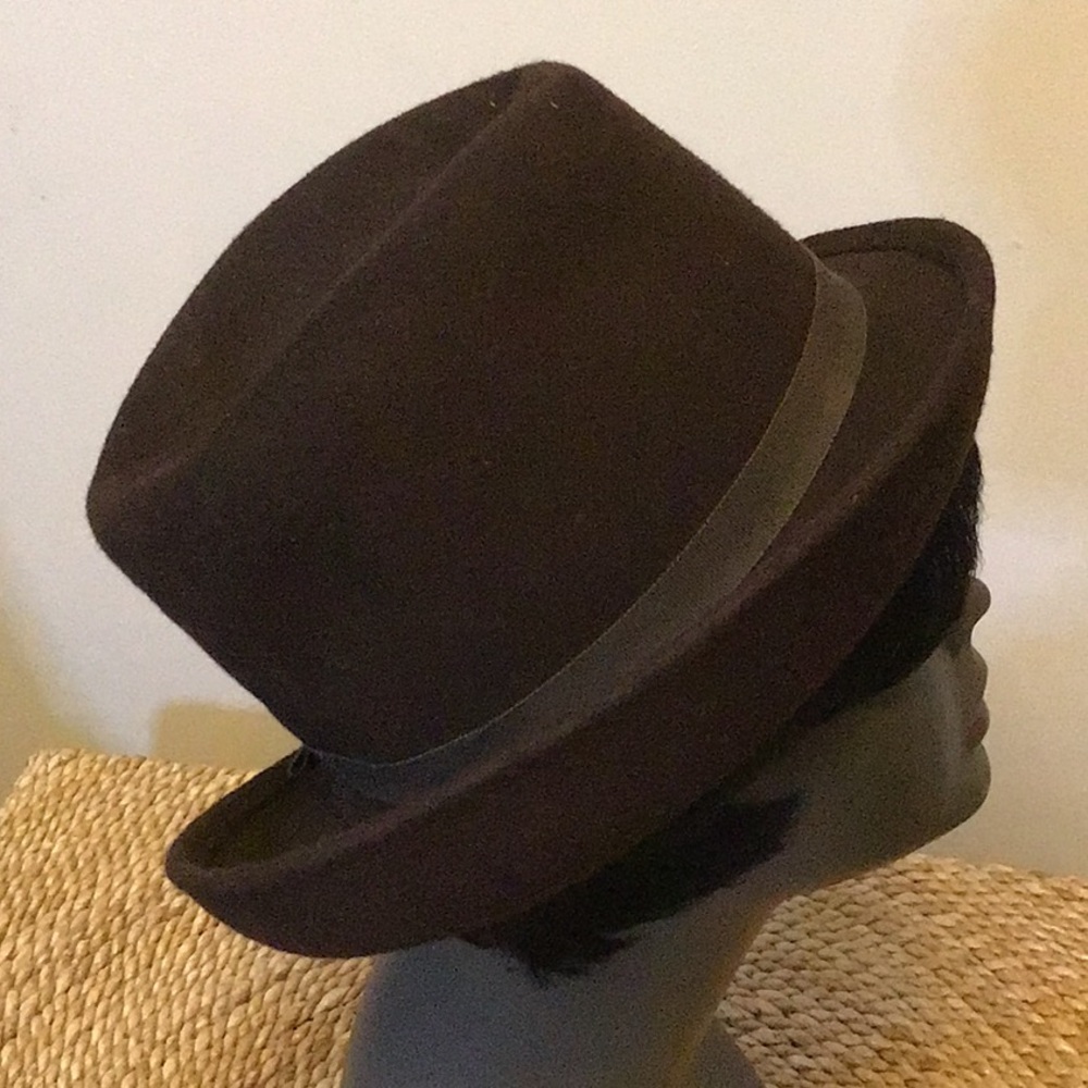 Gorgeous, chocolate, brown vintage wool hat, TNL, beautiful condition - Picture 6 of 7